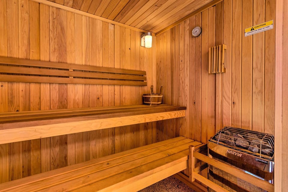 Golf, Sauna, Creek: Spectacular Smoky Mtn-View Gem House in Maggie Valley