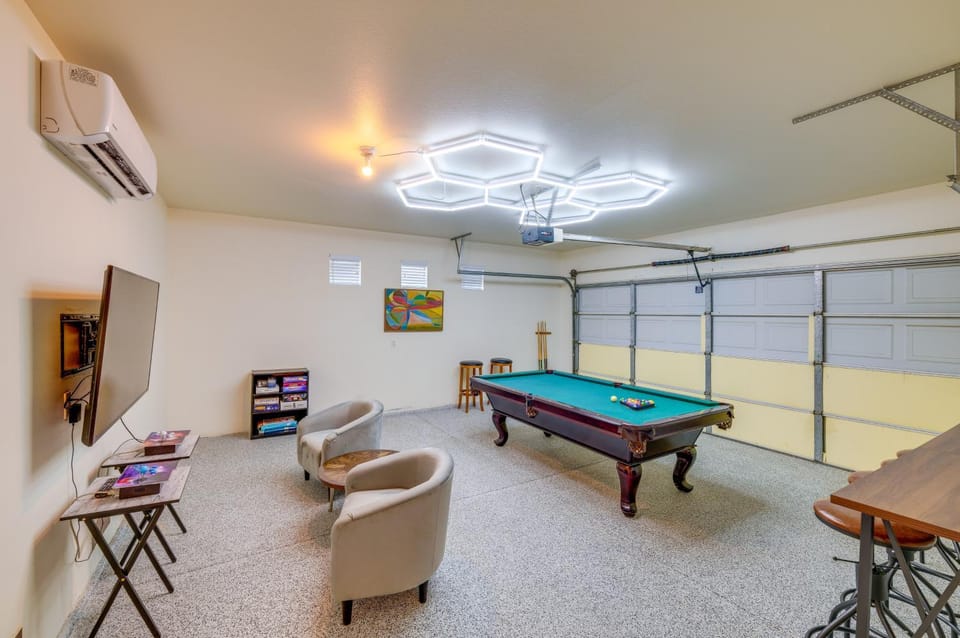 Bermuda Dunes Home w/ Private Pool, Patio & Grill! House in Bermuda Dunes
