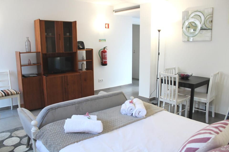 Living room, Bedroom, Dinner