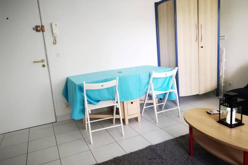 Studio de charme, 30' Paris, 5' Evry, 10' Orly Apartment in Île-de-France