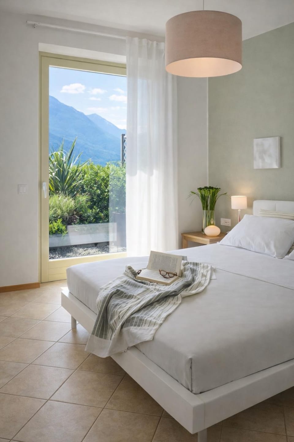 Bed, Mountain view, towels