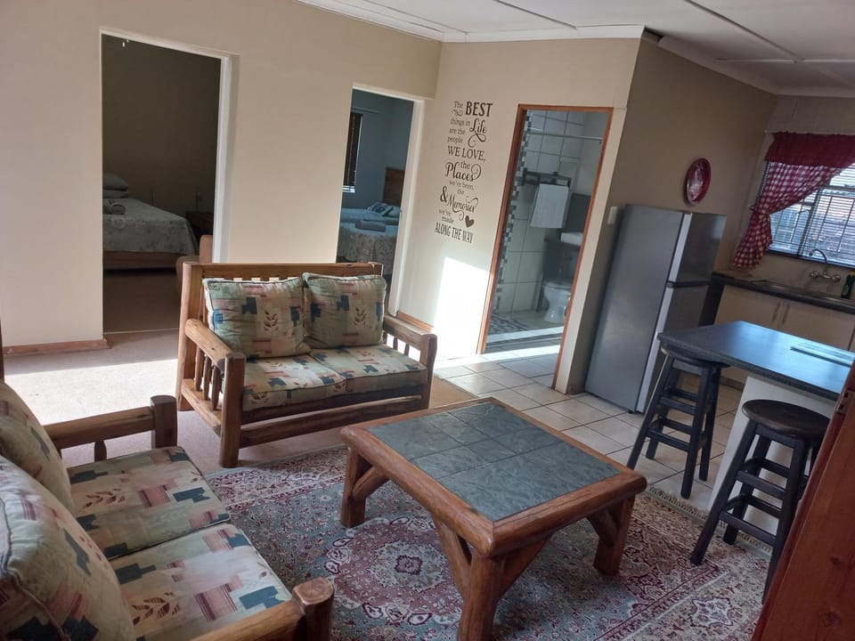 Wilreco self carting 2 bedroom flat. Apartment in South Africa