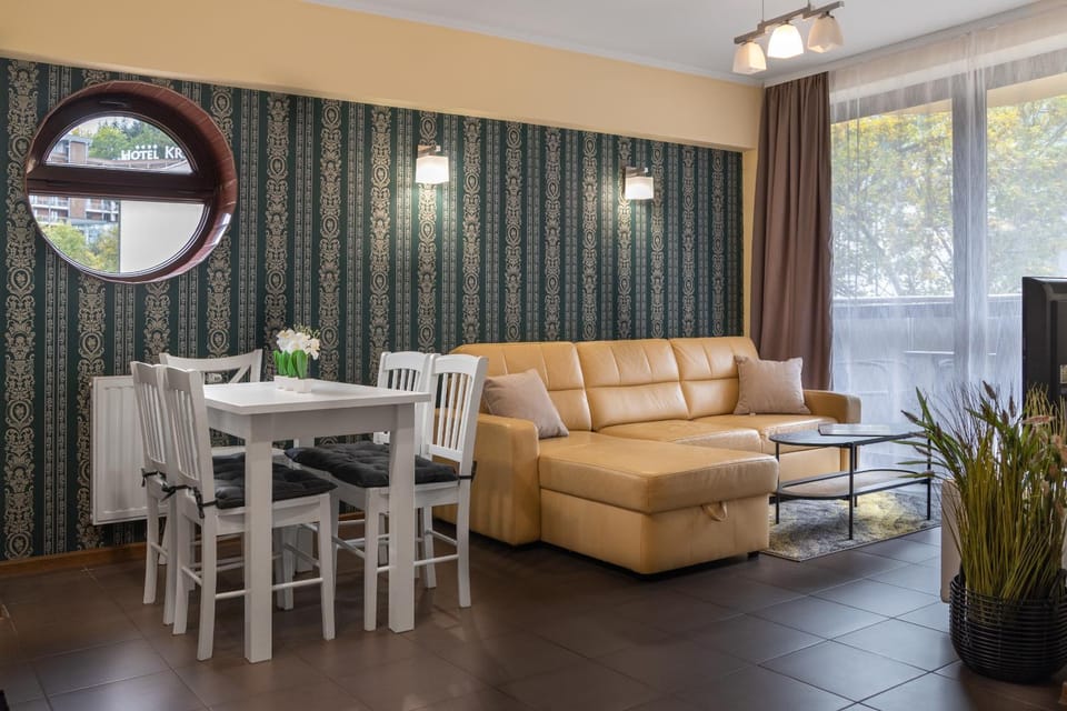 Balcony/Terrace, Living room, Dining area