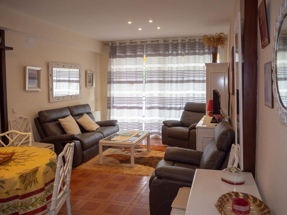 Living room, Lounge or bar