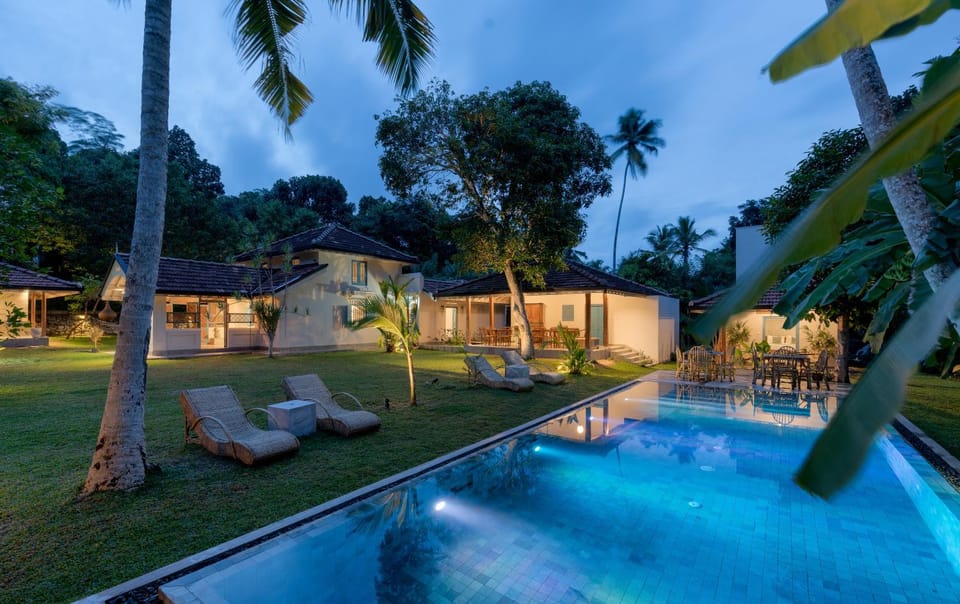 Property building, Pool view, Swimming pool