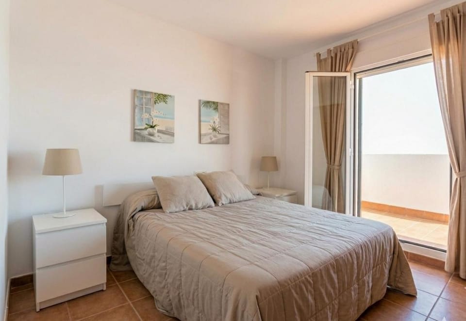 Chalet Paraíso Buganvillas House in Andalusia