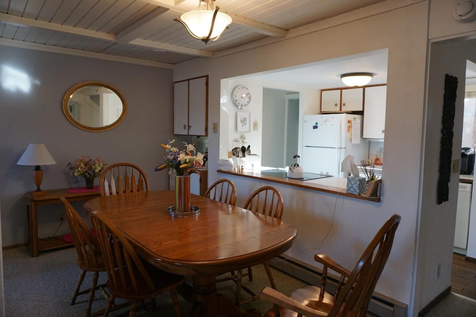 2-3 bedroom /2 bath House in Wyoming