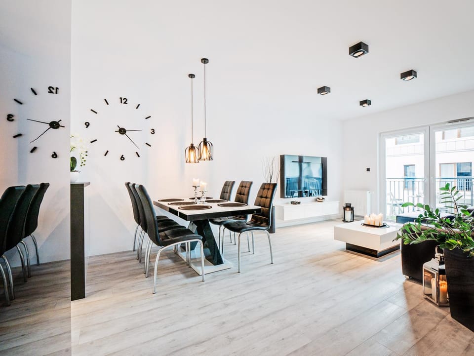 TV and multimedia, Balcony/Terrace, Living room, Dining area