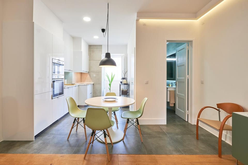 Kitchen or kitchenette, Living room, Dining area
