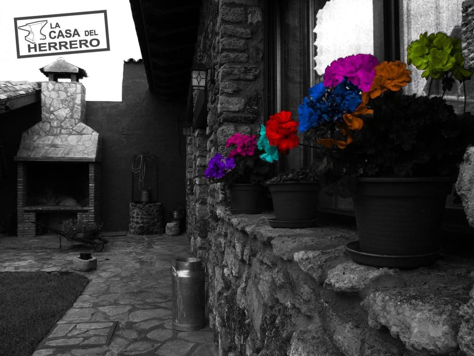 La Casa del Herrero House in Aragon