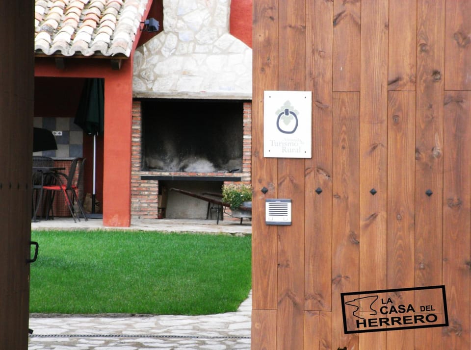 Facade/entrance, Property logo or sign