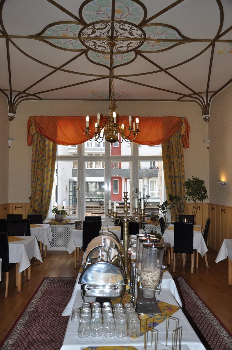 Restaurant/places to eat
