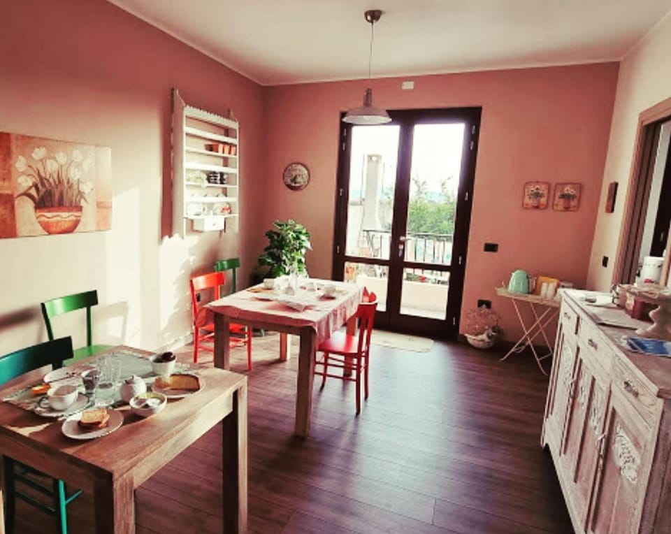 Breakfast, Continental breakfast, Italian breakfast, English/Irish breakfast, American breakfast