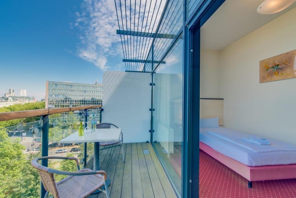 View (from property/room), Balcony/Terrace, Photo of the whole room