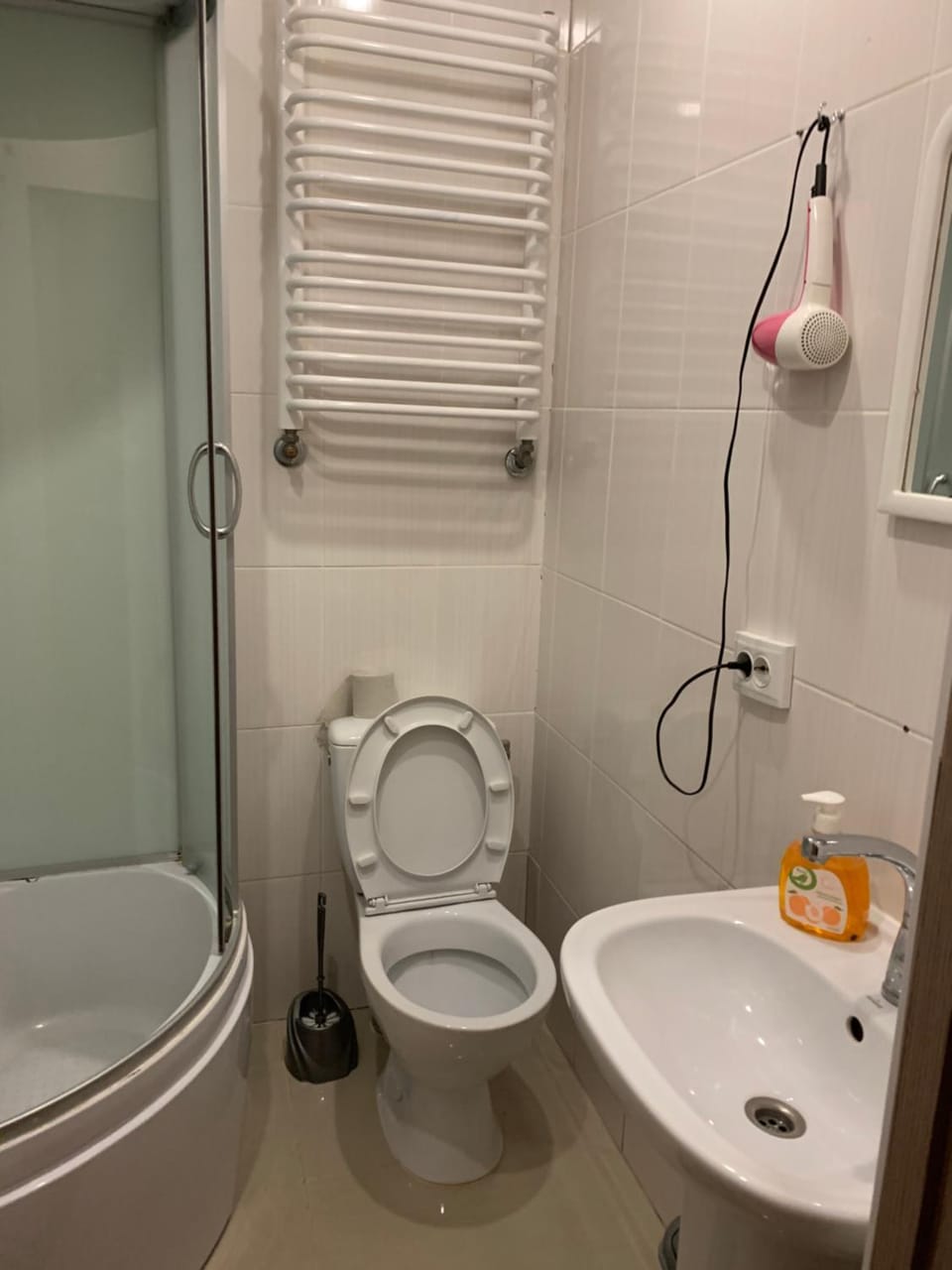 Shower, Toilet, Bathroom
