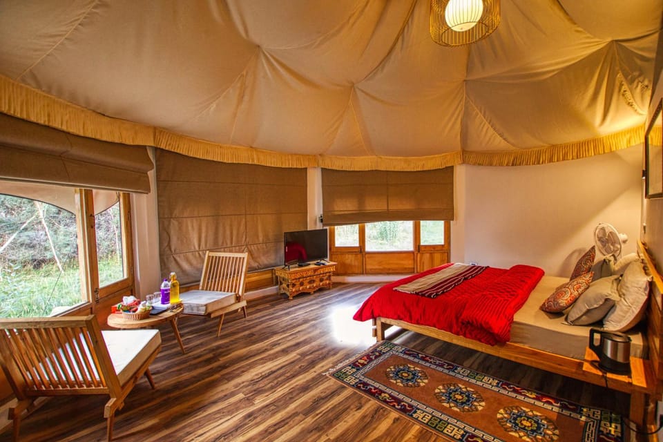 Bed, Photo of the whole room