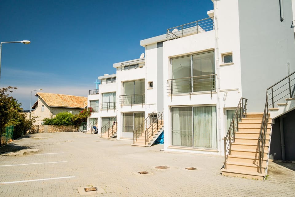 Property building, Street view