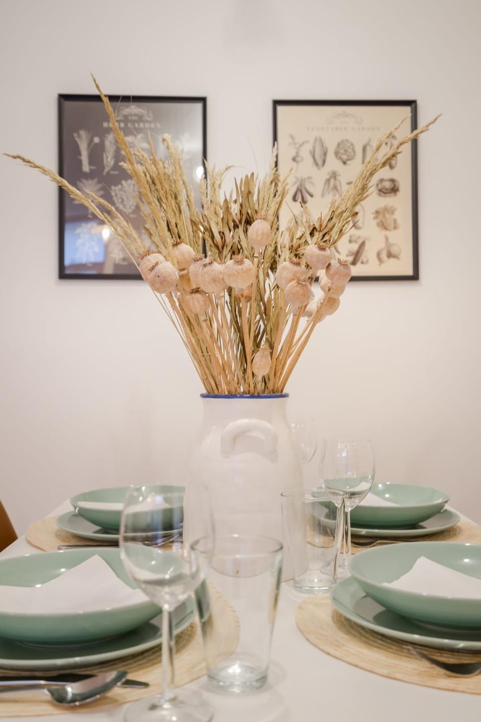 Decorative detail, Dining area