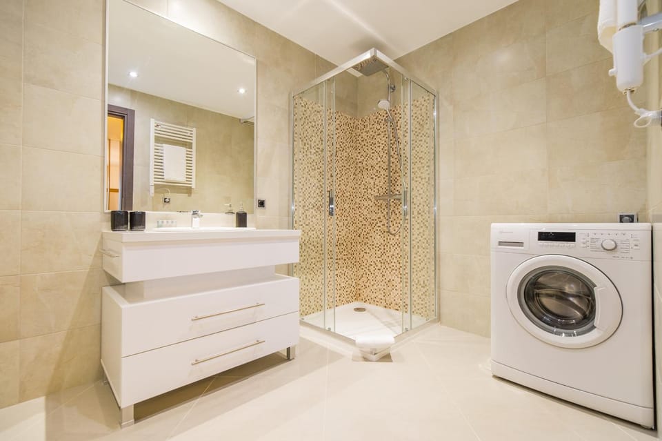 Silver Sunrise studio in Silver Mountain Apartment in Brasov