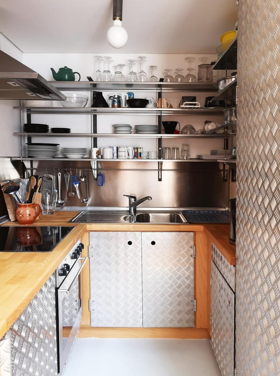 Kitchen or kitchenette, stove