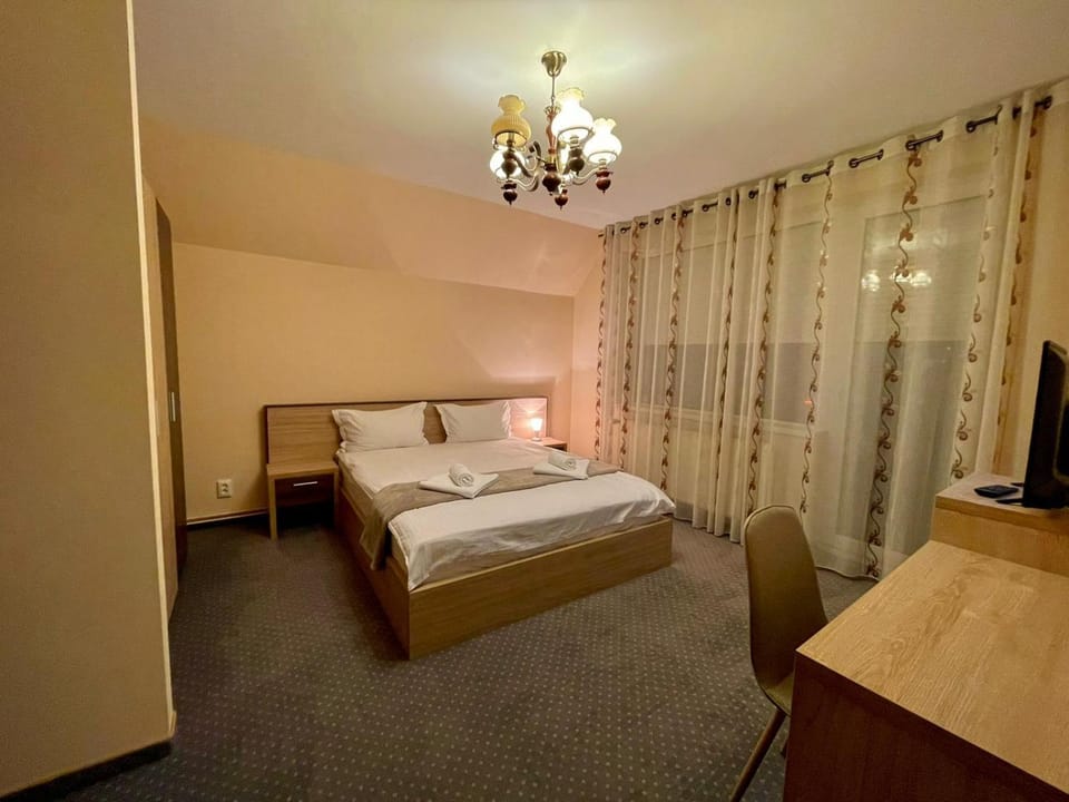 Casa Iulian Bed and Breakfast in Romania