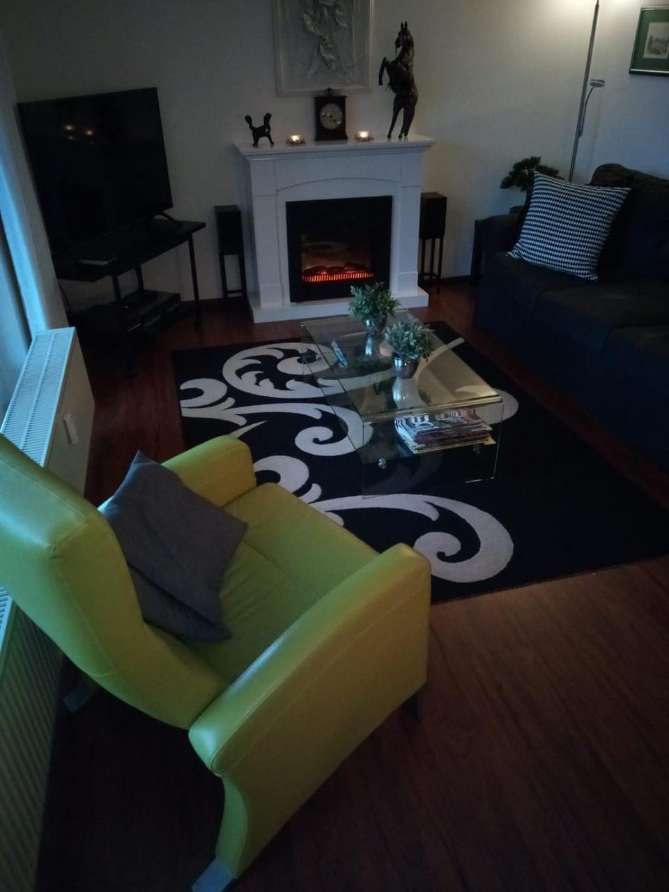 TV and multimedia, Living room