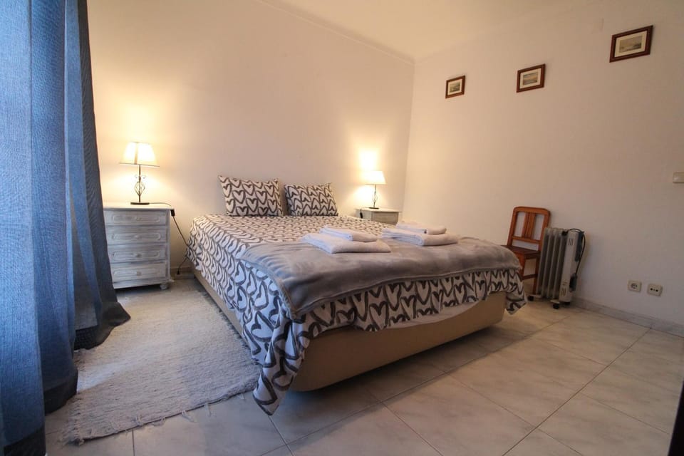 Casa Cor-de-Rosa Apartment in Vila Nova de Milfontes