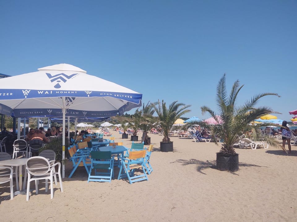 Loli’s Beach Studio Apartment in Burgas