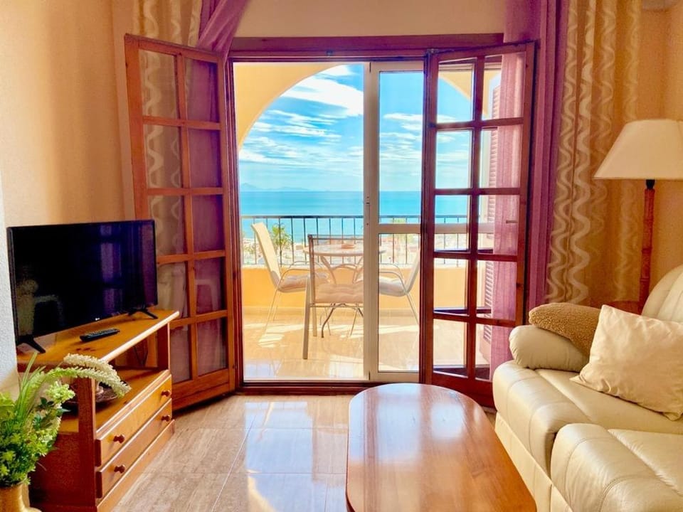 Beautiful apartment near LaMata Beach with PANORAMA SEA view!!! Apartment in Torrevieja