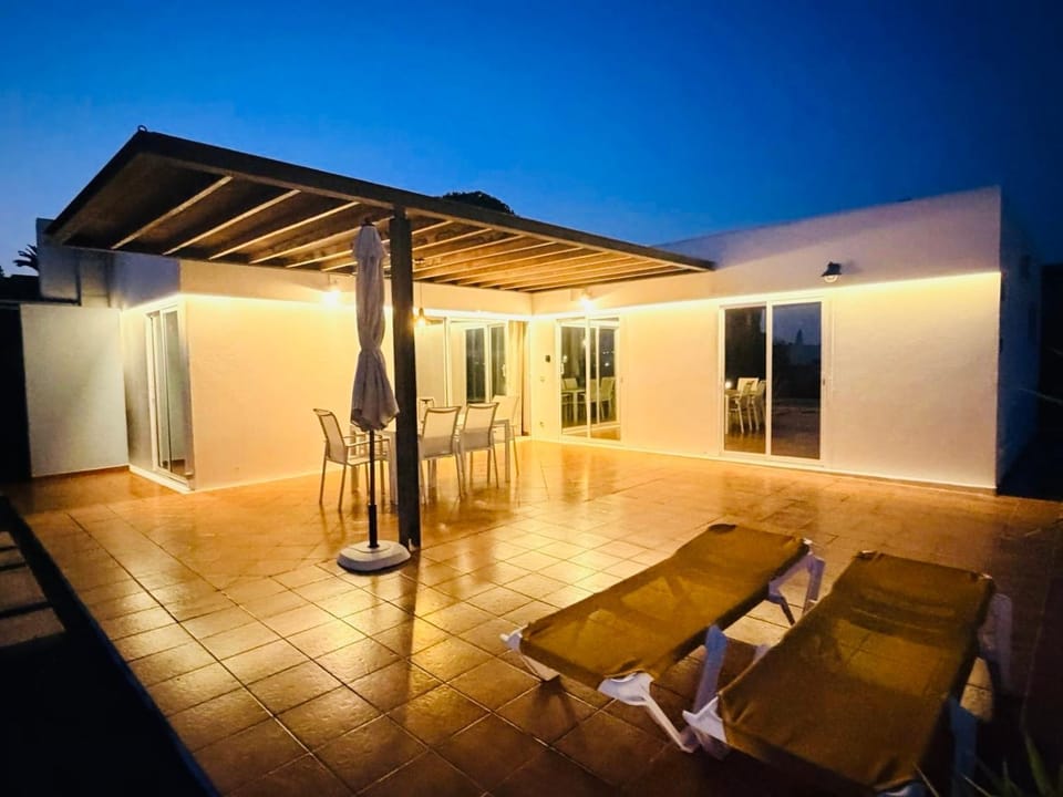 Night, Balcony/Terrace