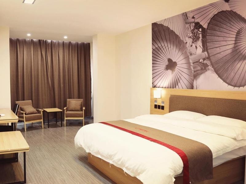 Thank Inn Chain Hotel Jiangsu Suzhou Taihu Lake Dongshan Town Hotel in Suzhou
