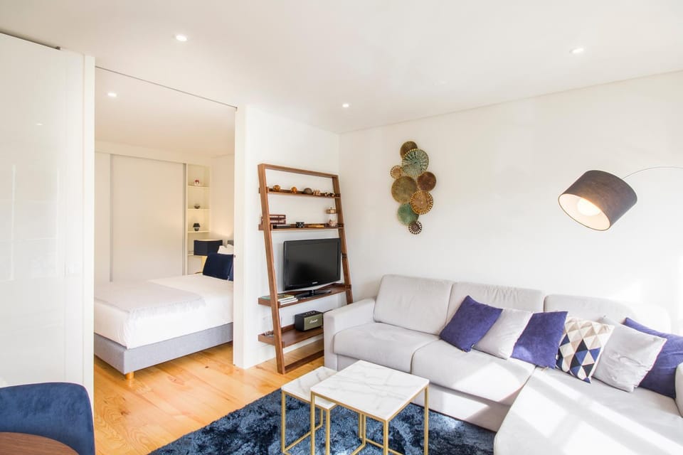 Living room, Photo of the whole room