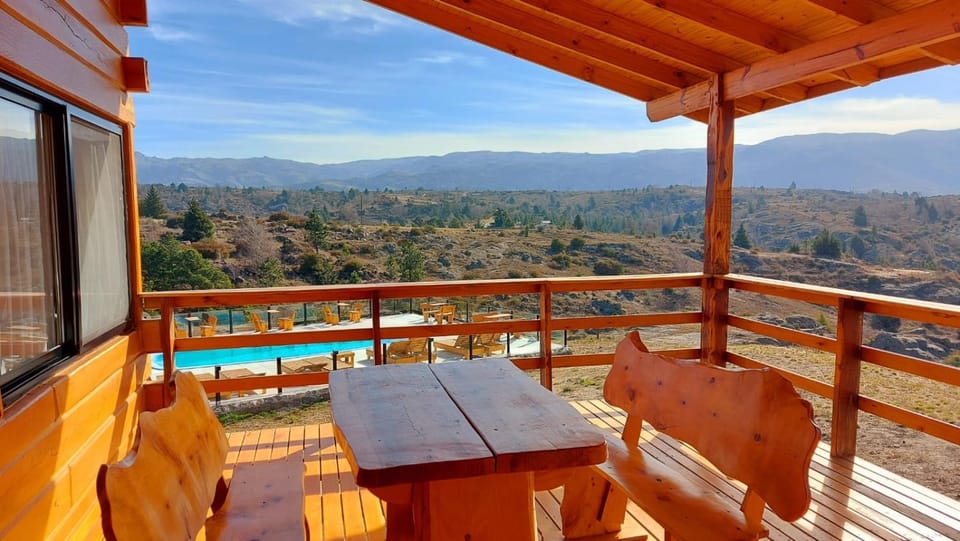 Balcony/Terrace, Mountain view