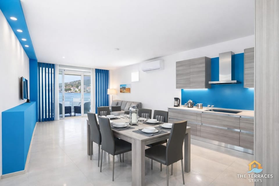 TV and multimedia, Living room, Seating area, Sea view, Sea view, kitchen