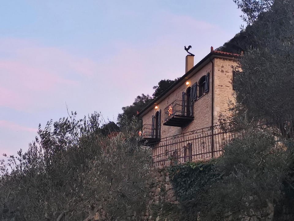 Levantes Mansion Villa in Messenia