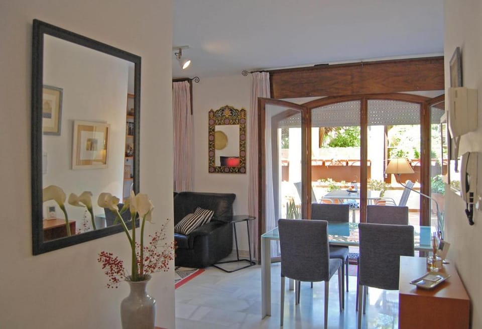 Balcony/Terrace, Dining area