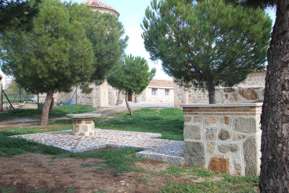 BBQ facilities, Landmark view