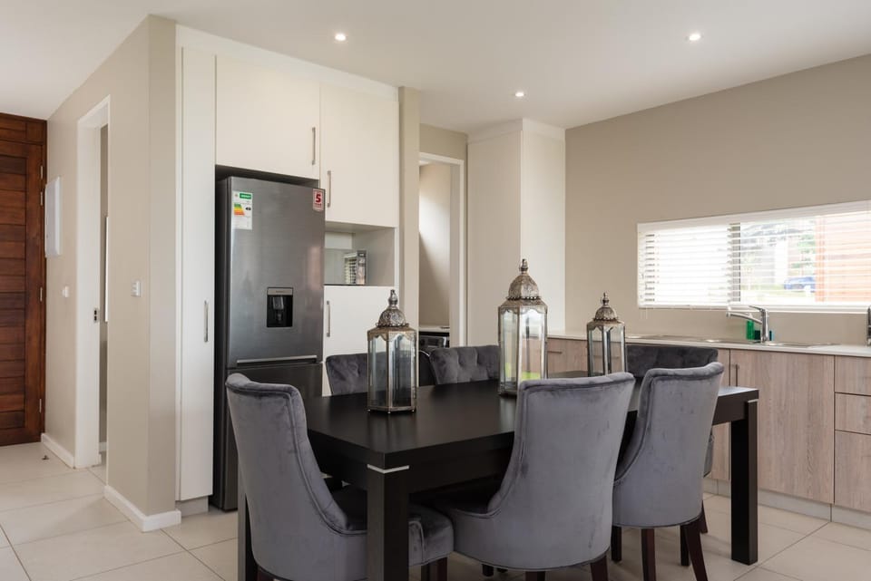 65A Zimbali Wedge House in Dolphin Coast