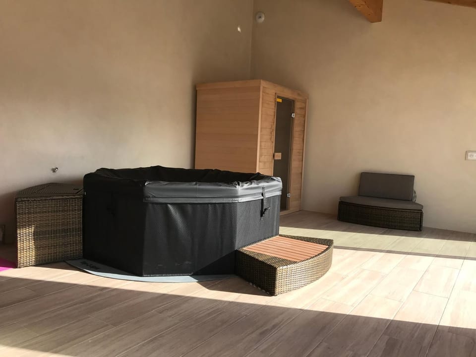 Sauna, Spa and wellness centre/facilities