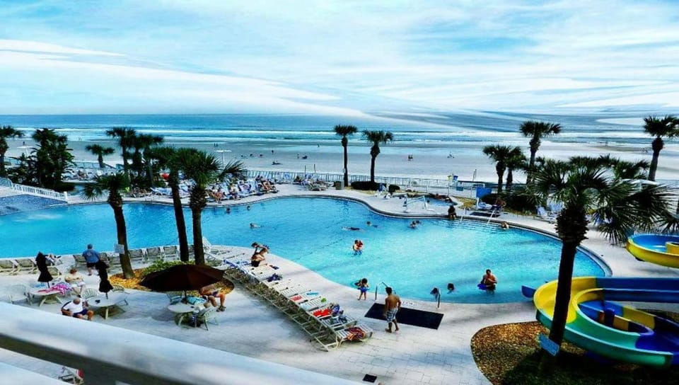 Happy Place! Wyndham Ocean Walk Resort by the sea & sand 1BR 1-7061 Apartment in Holly Hill