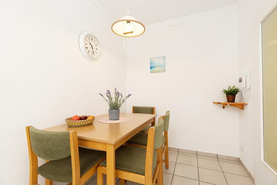 Probsteier Platz Ostseewelle Apartment in Laboe