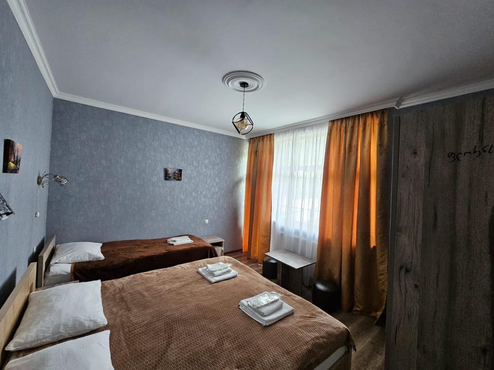 DISCOVER KAZBEGi HOTEL Bed and Breakfast in Georgia