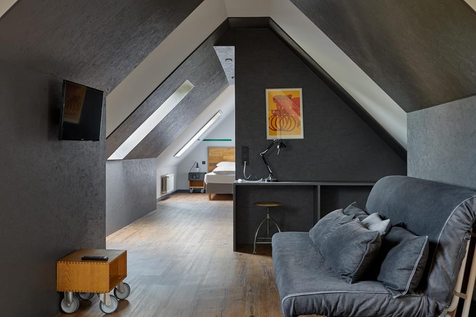 Photo of the whole room