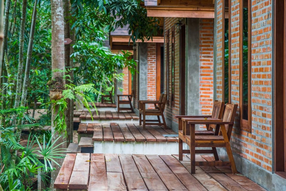 Kung Nok Tha Resort Nakhon Si Thammarat Bed and Breakfast in Thailand