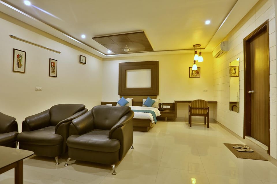Living room, Photo of the whole room