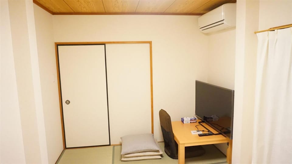 TV and multimedia, hair dresser, air conditioner