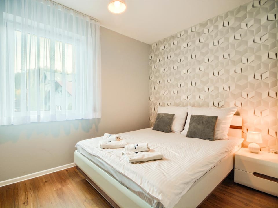 Bed, View (from property/room), Other, Photo of the whole room, Decorative detail, Bedroom, Quiet street view