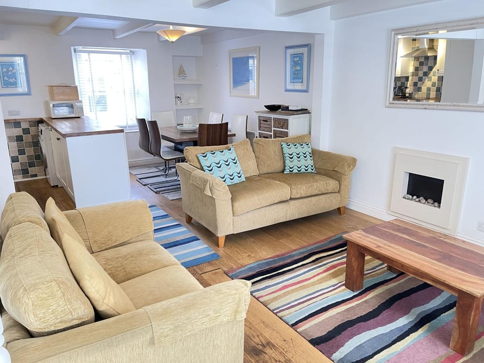 Property building, Living room, Seating area