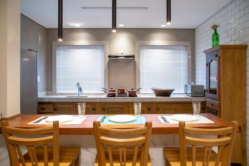 Dining area, Communal kitchen