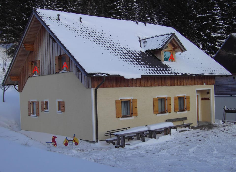 Property building, Winter
